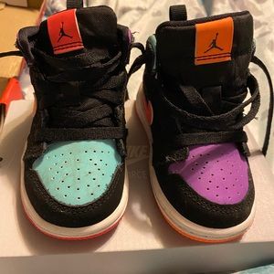 TODDLER AIR JORDAN 1 MID